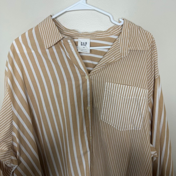 GAP Tan and White Striped Shirt - Picture 3 of 9